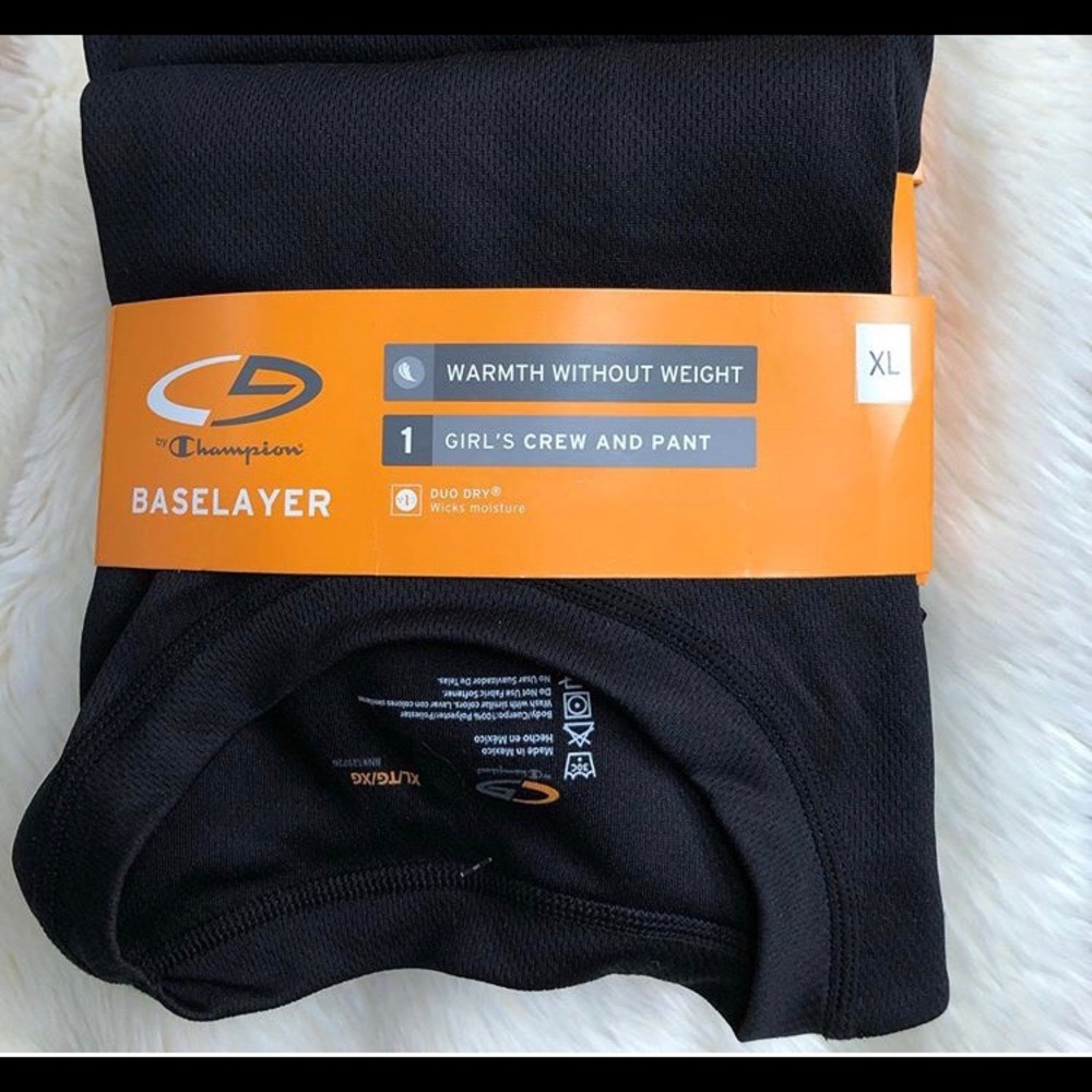 Champion base layer long sleeve shirt and pant